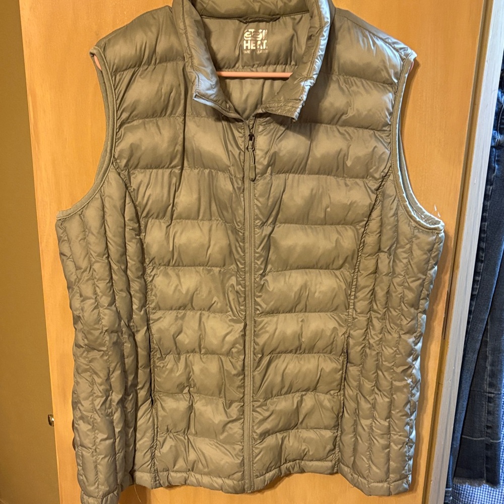 32 Degrees Women's Quilted Vest